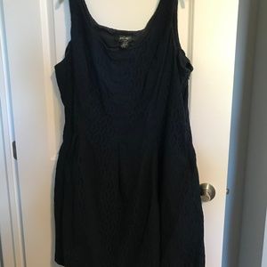 Lord + Taylor Plus Navy Eyelet Dress Size 18